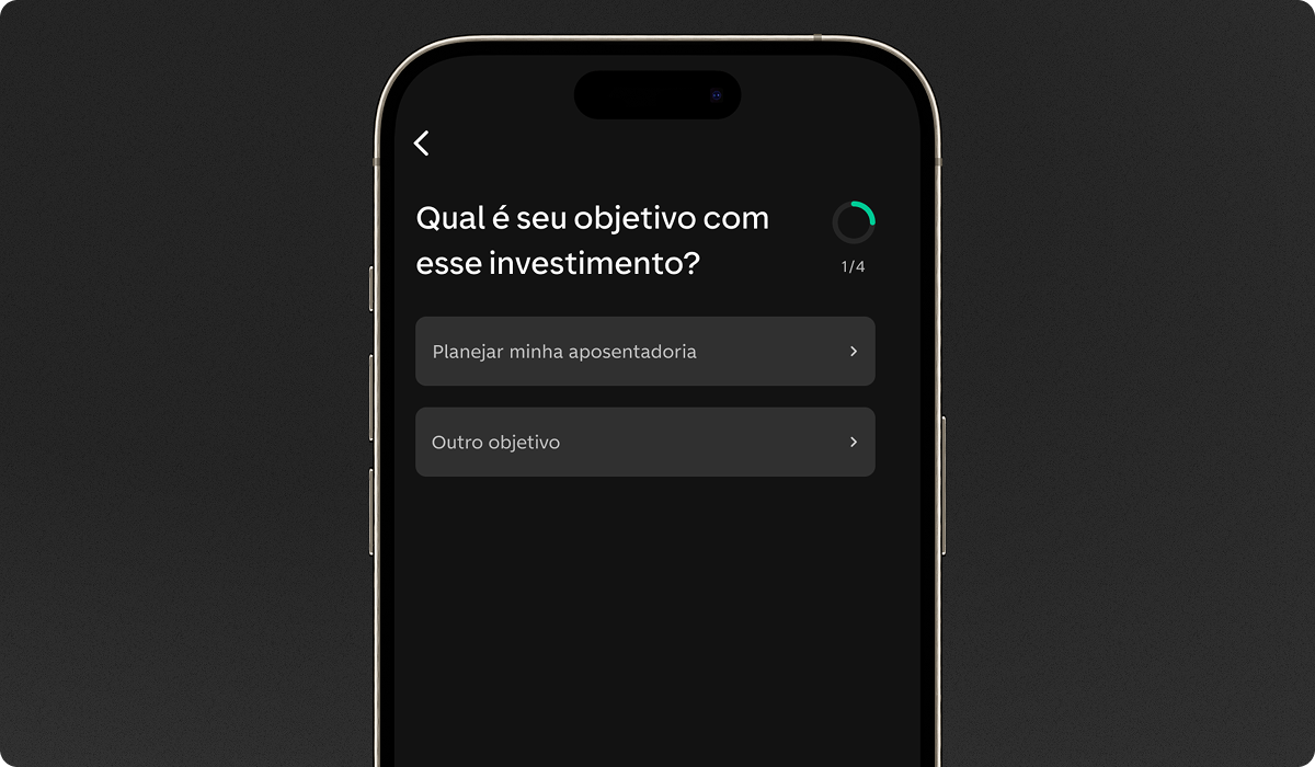 Celular com o app C6 Bank exibindo uma pergunta sobre o objetivo do investimento.